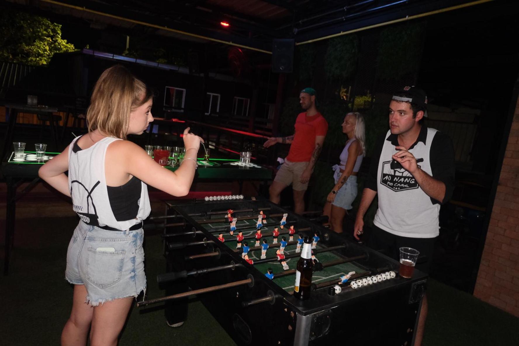 Balcony Party Hostel - 18-40 (Adults Only) Ao Nang Bagian luar foto
